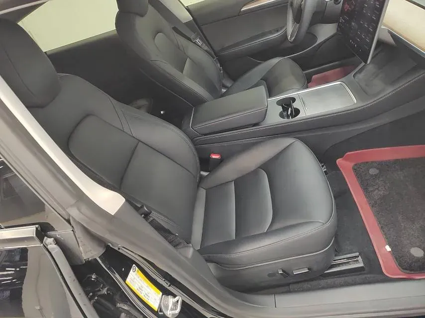 2022 Tesla Model 3 BEV 60KWH,autocango,china used car exporter,china ev exporter,chinese used car exporter,chinese used ev exporter