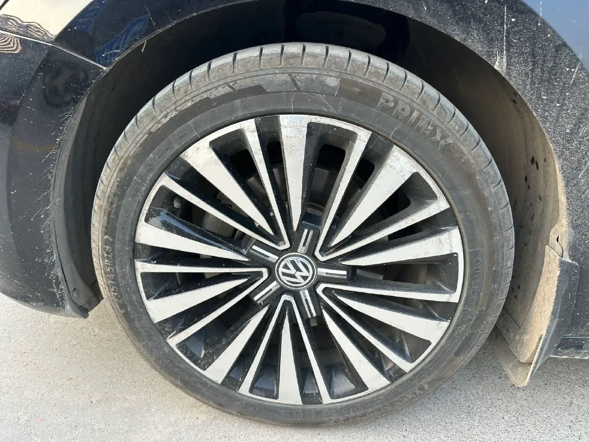 2019 Volvo V40 1.5T 152HP L4 6AT,autocango,china used car exporter,china ev exporter,chinese used car exporter,chinese used ev exporter