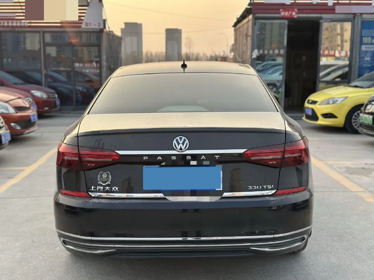 2019 Volvo V40 1.5T 152HP L4 6AT,autocango,china used car exporter,china ev exporter,chinese used car exporter,chinese used ev exporter