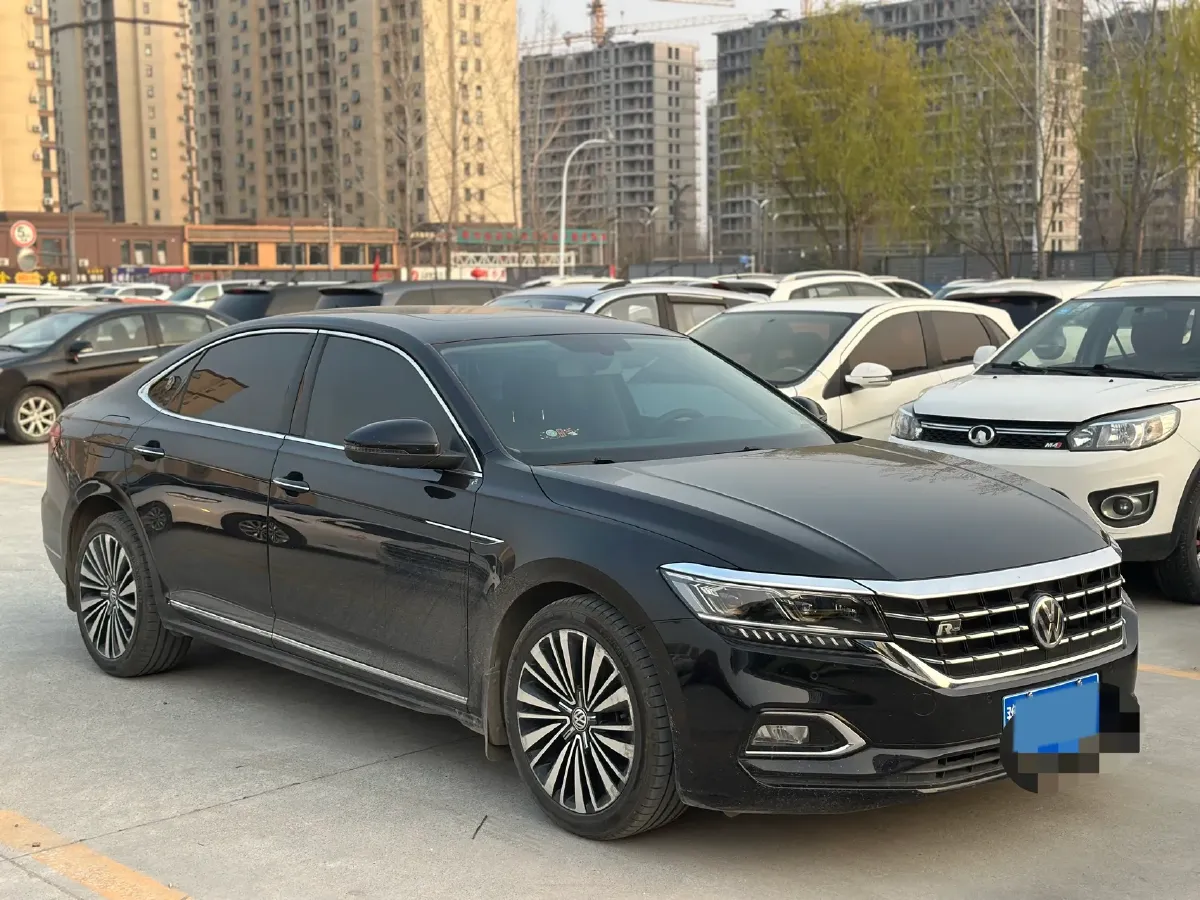 2019 Volvo V40 1.5T 152HP L4 6AT,autocango,china used car exporter,china ev exporter,chinese used car exporter,chinese used ev exporter