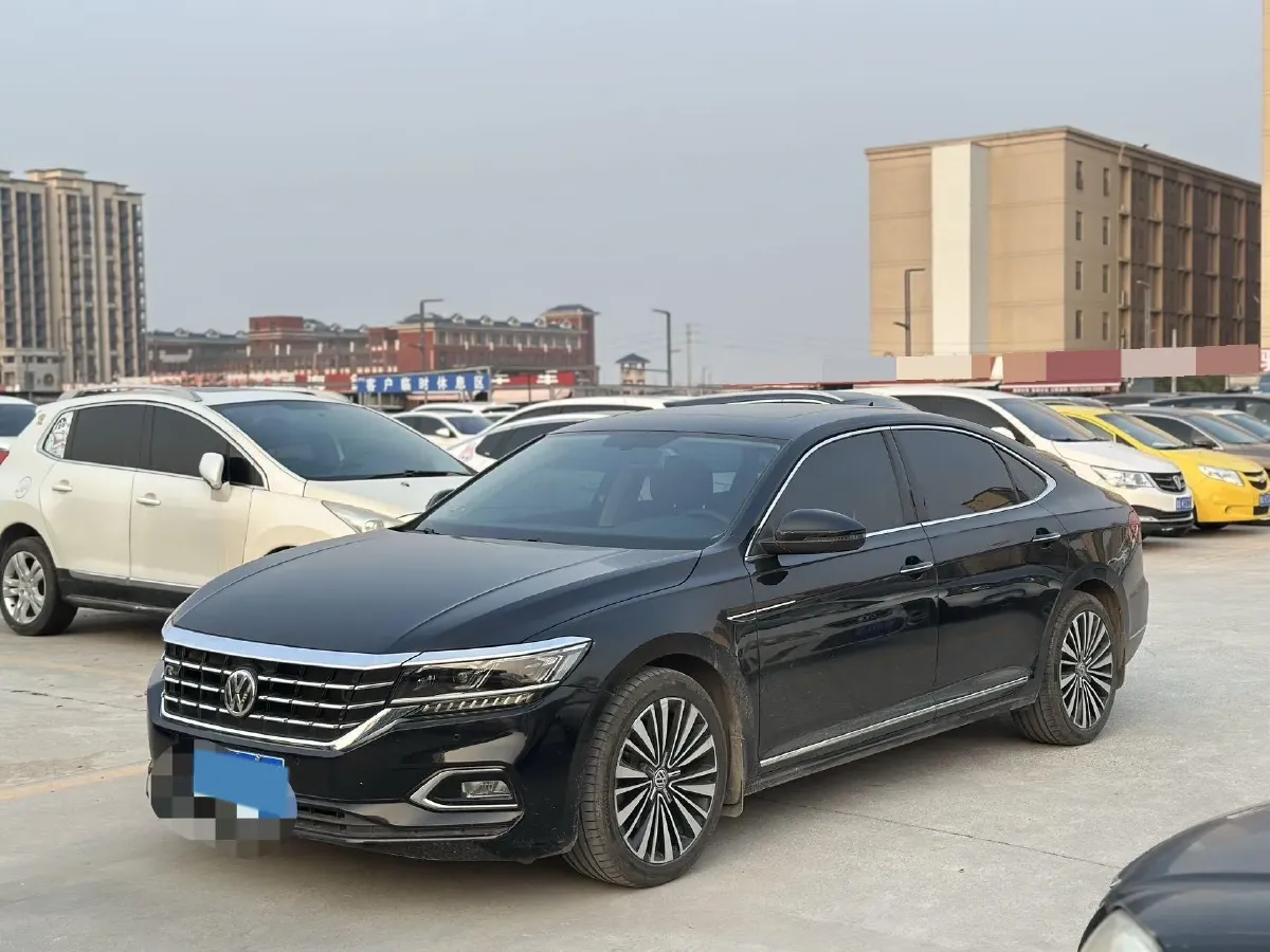 2019 Volvo V40 1.5T 152HP L4 6AT,autocango,china used car exporter,china ev exporter,chinese used car exporter,chinese used ev exporter