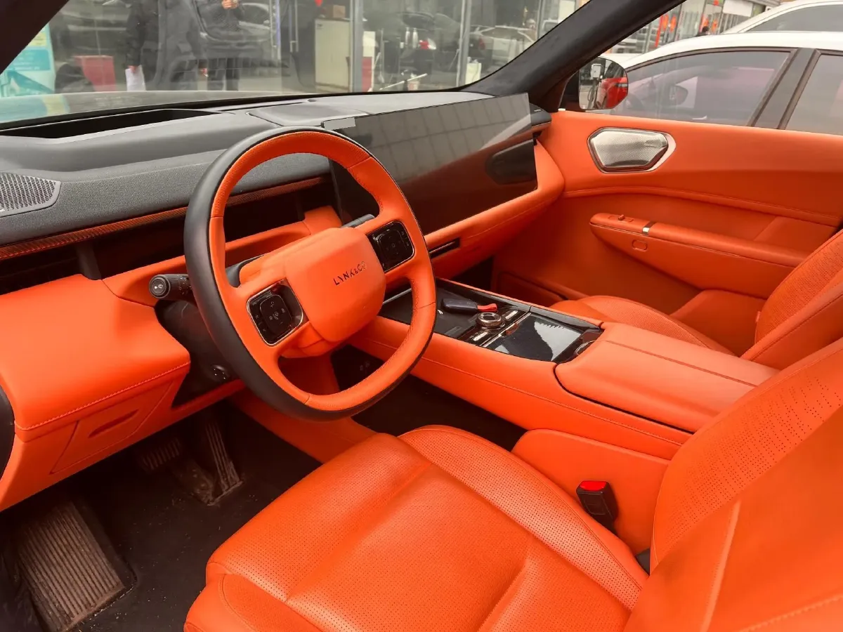 2025 LYNK&CO 900 1.5T 190HP L4 3DHT PHEV 43.3KWH,autocango,china used car exporter,china ev exporter,chinese used car exporter,chinese used ev exporter