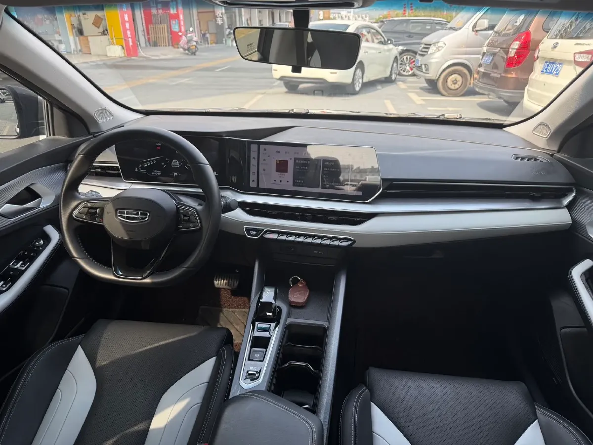 2024 Geely Binray 1.5T 181HP L4 7DCT,autocango,china used car exporter,china ev exporter,chinese used car exporter,chinese used ev exporter