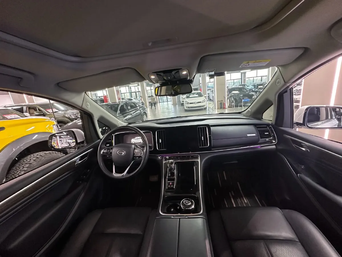 2021 GAC Trumpchi M8 2.0T 252HP L4 8AT,autocango,china used car exporter,china ev exporter,chinese used car exporter,chinese used ev exporter