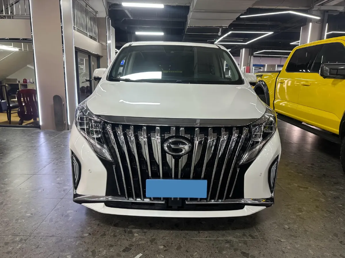 2021 GAC Trumpchi M8 2.0T 252HP L4 8AT,autocango,china used car exporter,china ev exporter,chinese used car exporter,chinese used ev exporter