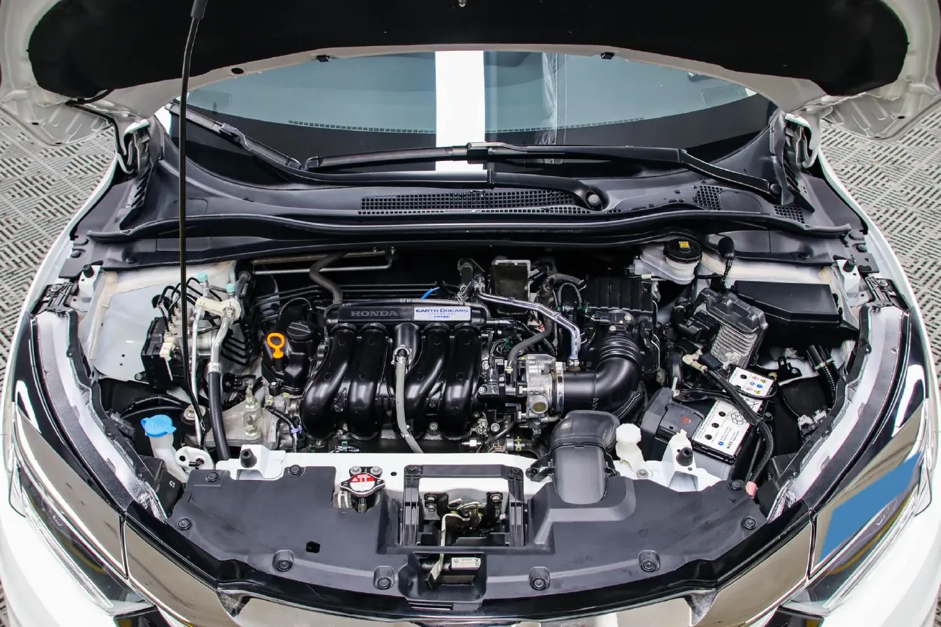 2020 Honda Vezel 1.5L 131HP L4 CVT,autocango,china used car exporter,china ev exporter,chinese used car exporter,chinese used ev exporter