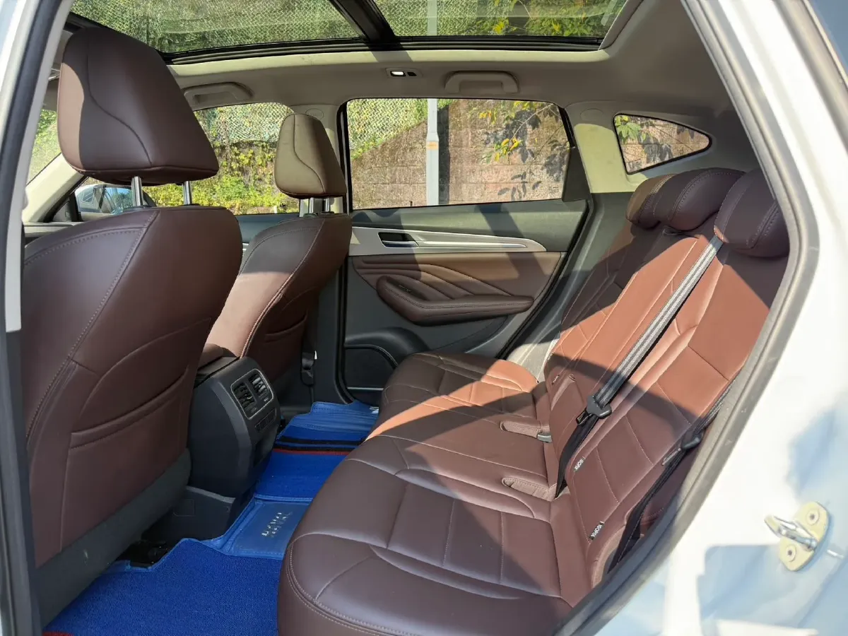 2019 Haval F7 2.0T 197HP L4 7DCT,autocango,china used car exporter,china ev exporter,chinese used car exporter,chinese used ev exporter