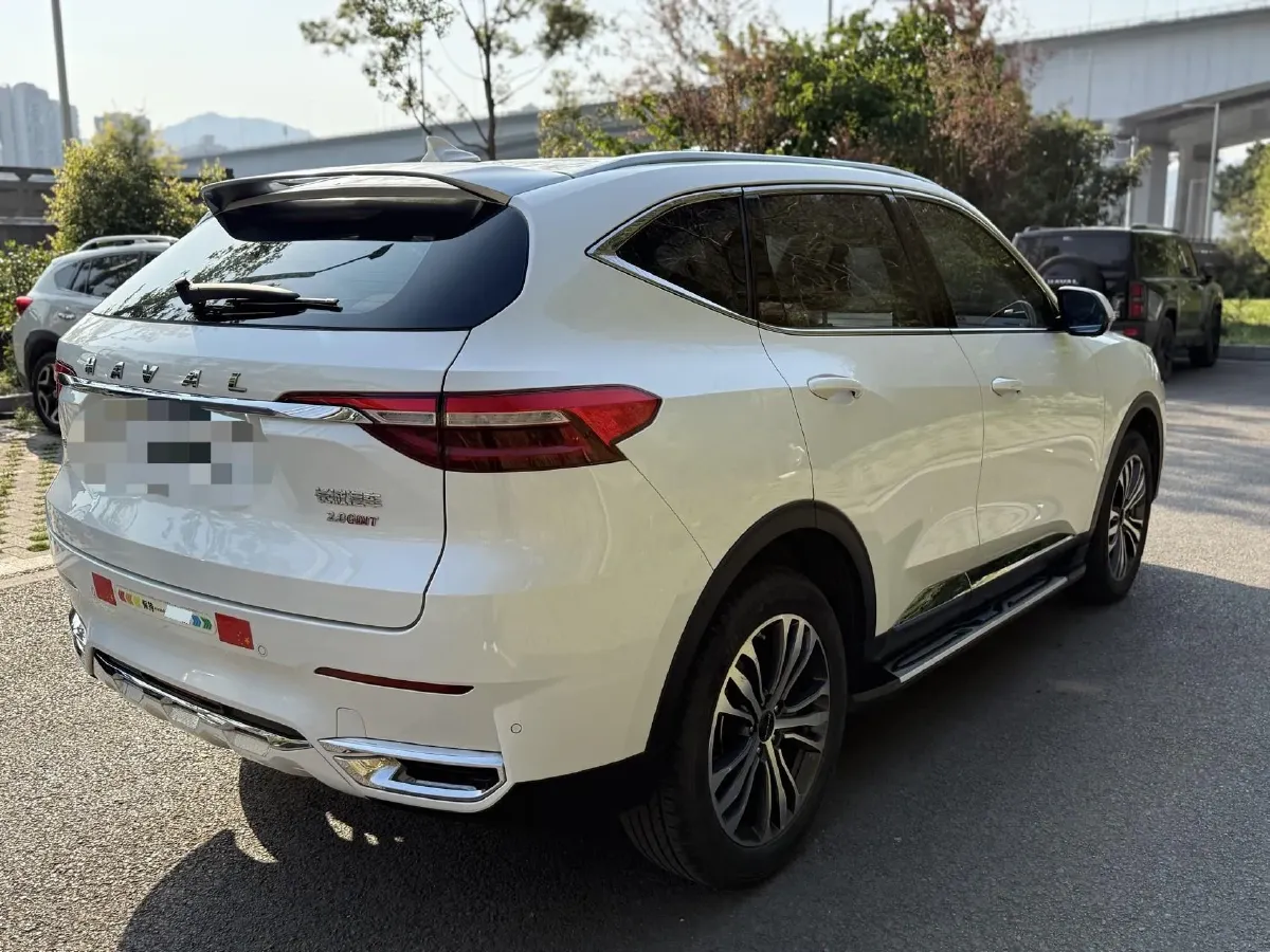 2019 Haval F7 2.0T 197HP L4 7DCT,autocango,china used car exporter,china ev exporter,chinese used car exporter,chinese used ev exporter