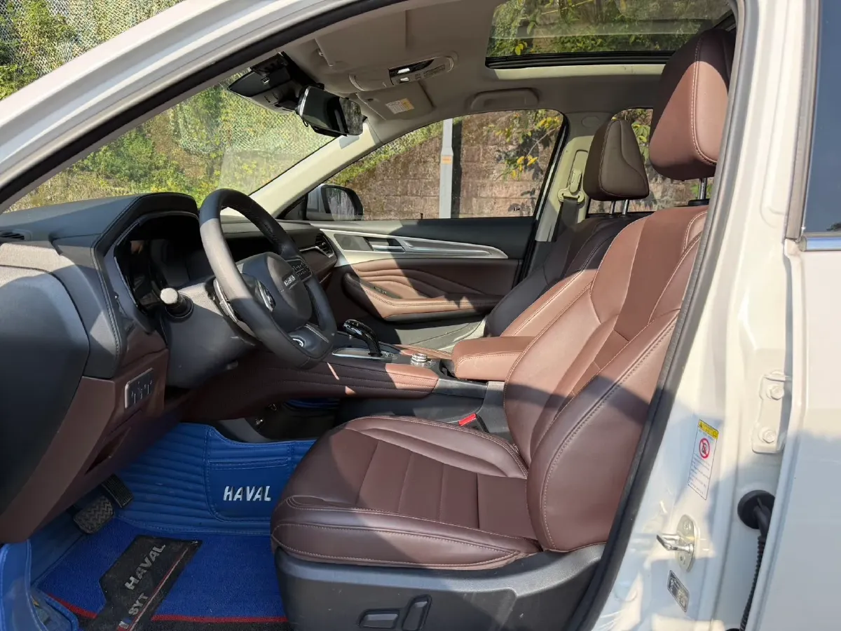 2019 Haval F7 2.0T 197HP L4 7DCT,autocango,china used car exporter,china ev exporter,chinese used car exporter,chinese used ev exporter