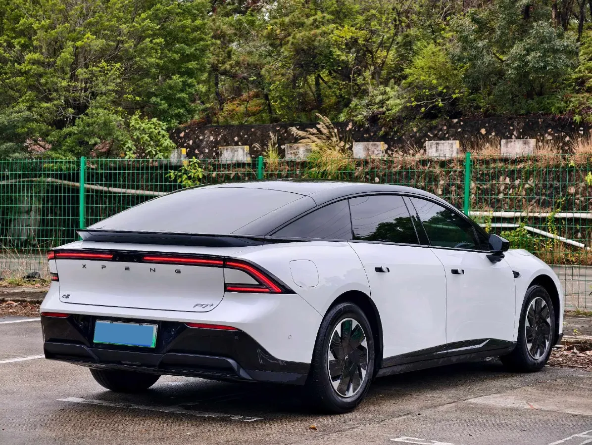 2024 Xpeng P7+ BEV 76.3KWH,autocango,china used car exporter,china ev exporter,chinese used car exporter,chinese used ev exporter