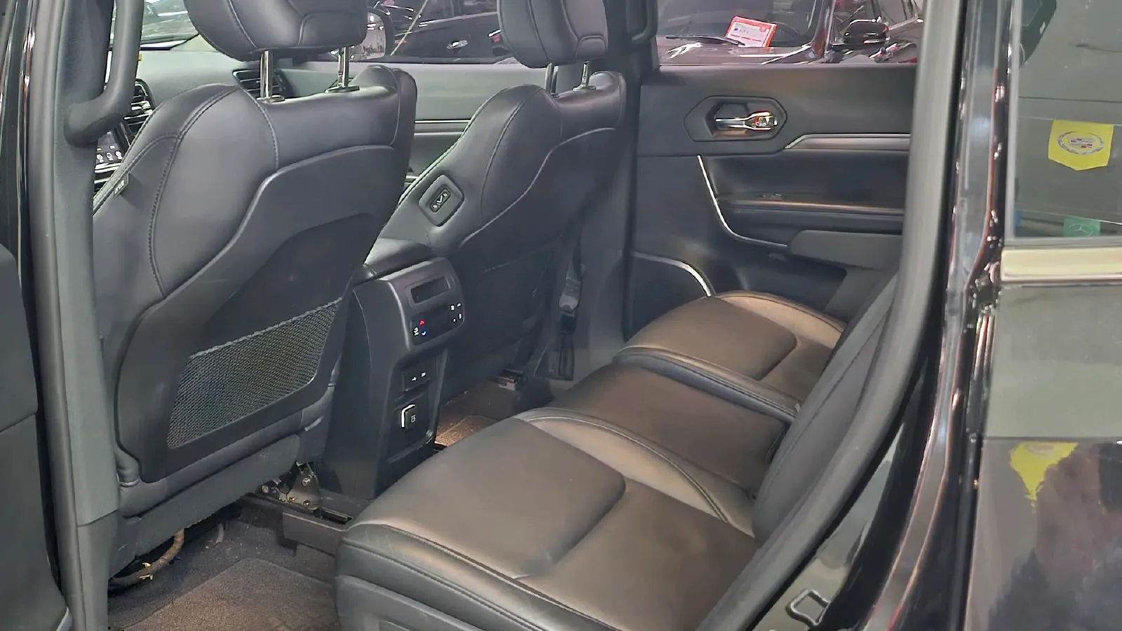 2018 Jeep Grand Commander 2.0T 265HP L4 9AT,autocango,china used car exporter,china ev exporter,chinese used car exporter,chinese used ev exporter