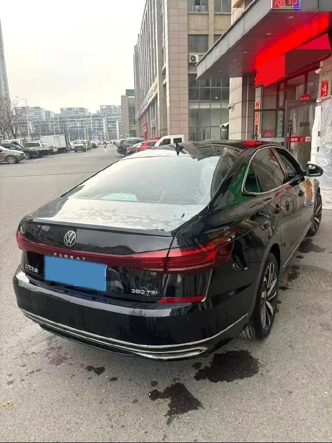 2024 Volkswagen Passat 2.0T 220HP L4 7DCT,autocango,china used car exporter,china ev exporter,chinese used car exporter,chinese used ev exporter