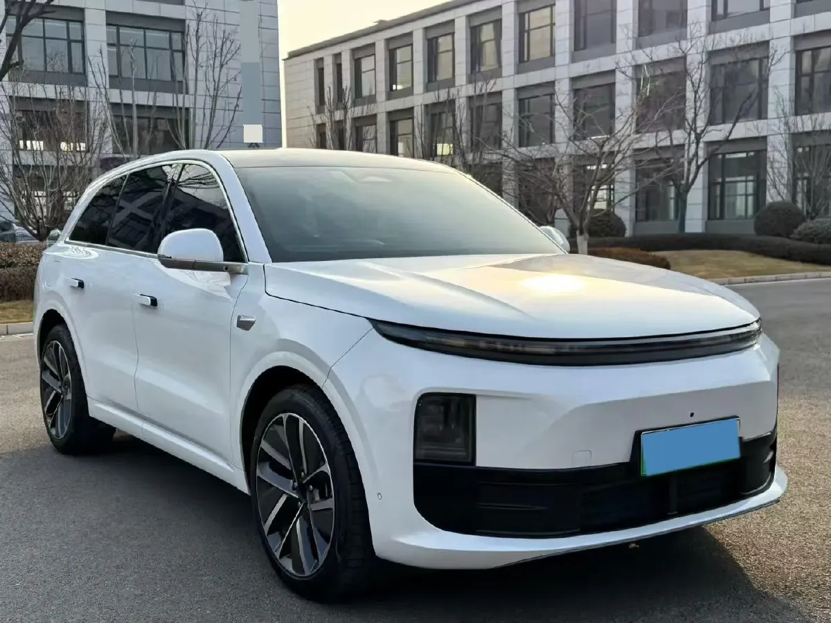 2024 Li L6 Range Extended 154HP L4 REEV 36.8KWH,autocango,china used car exporter,china ev exporter,chinese used car exporter,chinese used ev exporter
