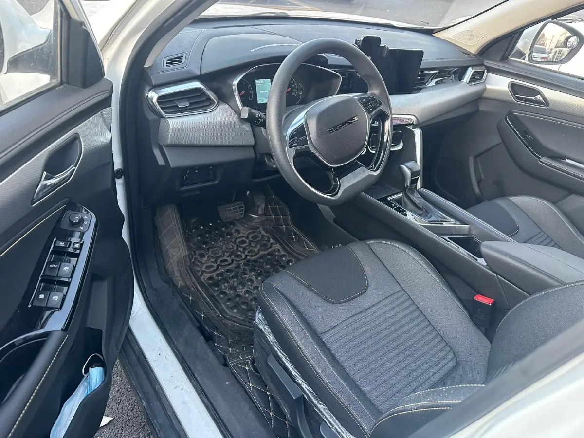 2019 BeiJing Auto X3 1.5T 150HP L4 CVT,autocango,china used car exporter,china ev exporter,chinese used car exporter,chinese used ev exporter