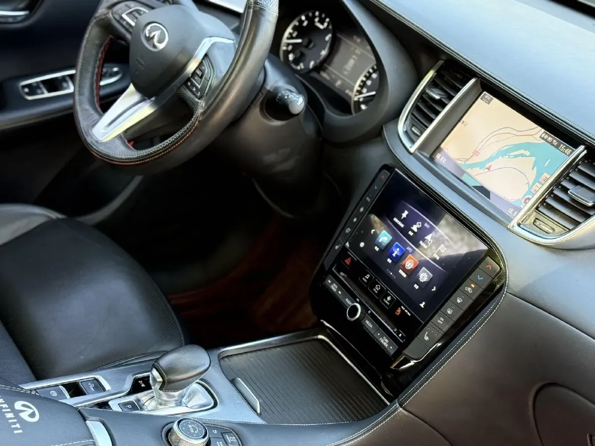 2018 Mitsubishi Pajero 3.0L 174HP V6 5AT,autocango,china used car exporter,china ev exporter,chinese used car exporter,chinese used ev exporter