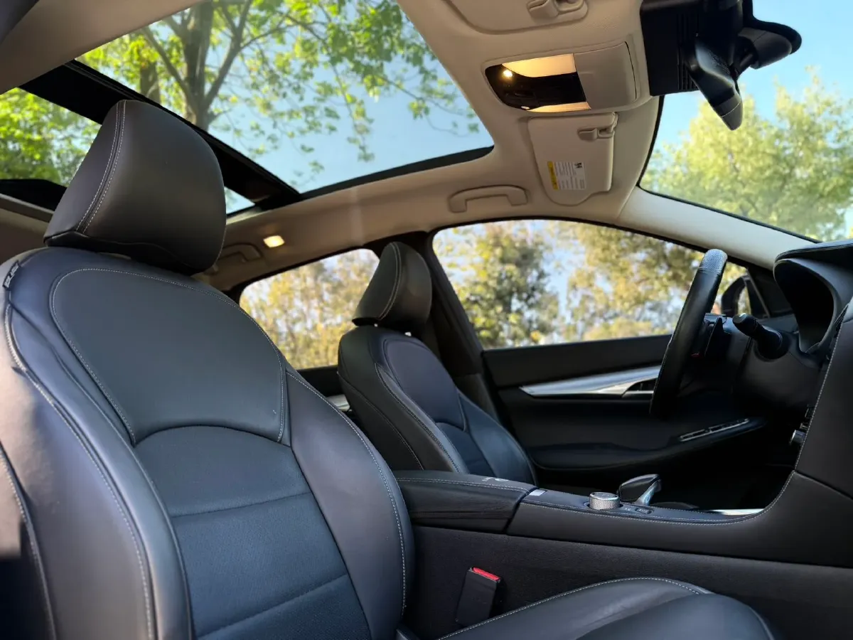 2018 Mitsubishi Pajero 3.0L 174HP V6 5AT,autocango,china used car exporter,china ev exporter,chinese used car exporter,chinese used ev exporter