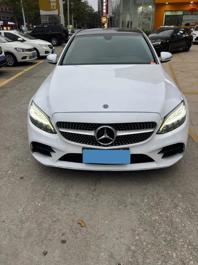 2021 Mercedes-Benz C Class 1.5T 184HP L4 9AT,autocango,china used car exporter,china ev exporter,chinese used car exporter,chinese used ev exporter