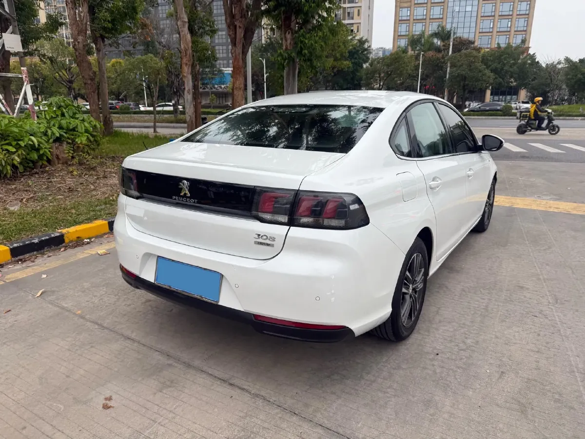 2018 Peugeot 308 1.2T 136HP L3 6AT,autocango,china used car exporter,china ev exporter,chinese used car exporter,chinese used ev exporter