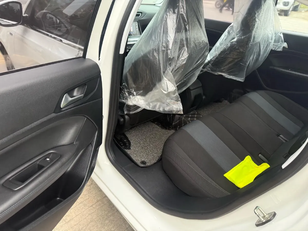 2018 Peugeot 308 1.2T 136HP L3 6AT,autocango,china used car exporter,china ev exporter,chinese used car exporter,chinese used ev exporter