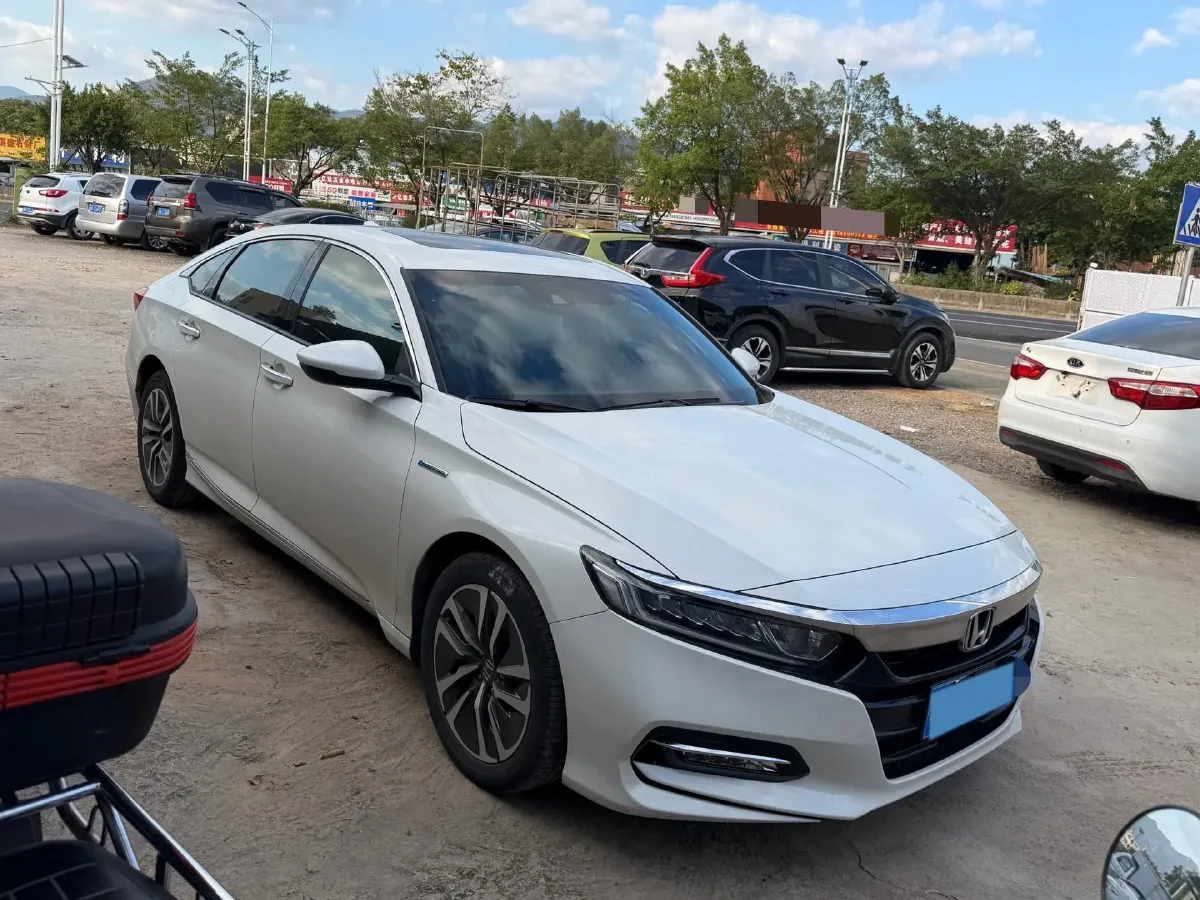 2018 Honda Accord 2.0L 146HP L4 E-CVT Hybrid,autocango,china used car exporter,china ev exporter,chinese used car exporter,chinese used ev exporter