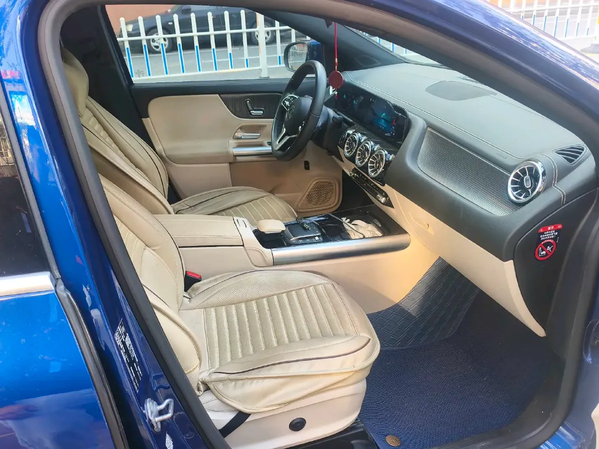 2020 Mercedes-Benz GLA Class 1.3T 163HP L4 7DCT,autocango,china used car exporter,china ev exporter,chinese used car exporter,chinese used ev exporter