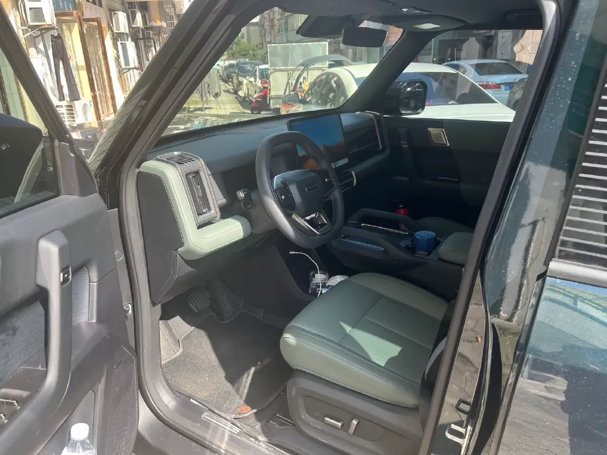 2025 Fulwin FulwinX3 BEV,autocango,china used car exporter,china ev exporter,chinese used car exporter,chinese used ev exporter