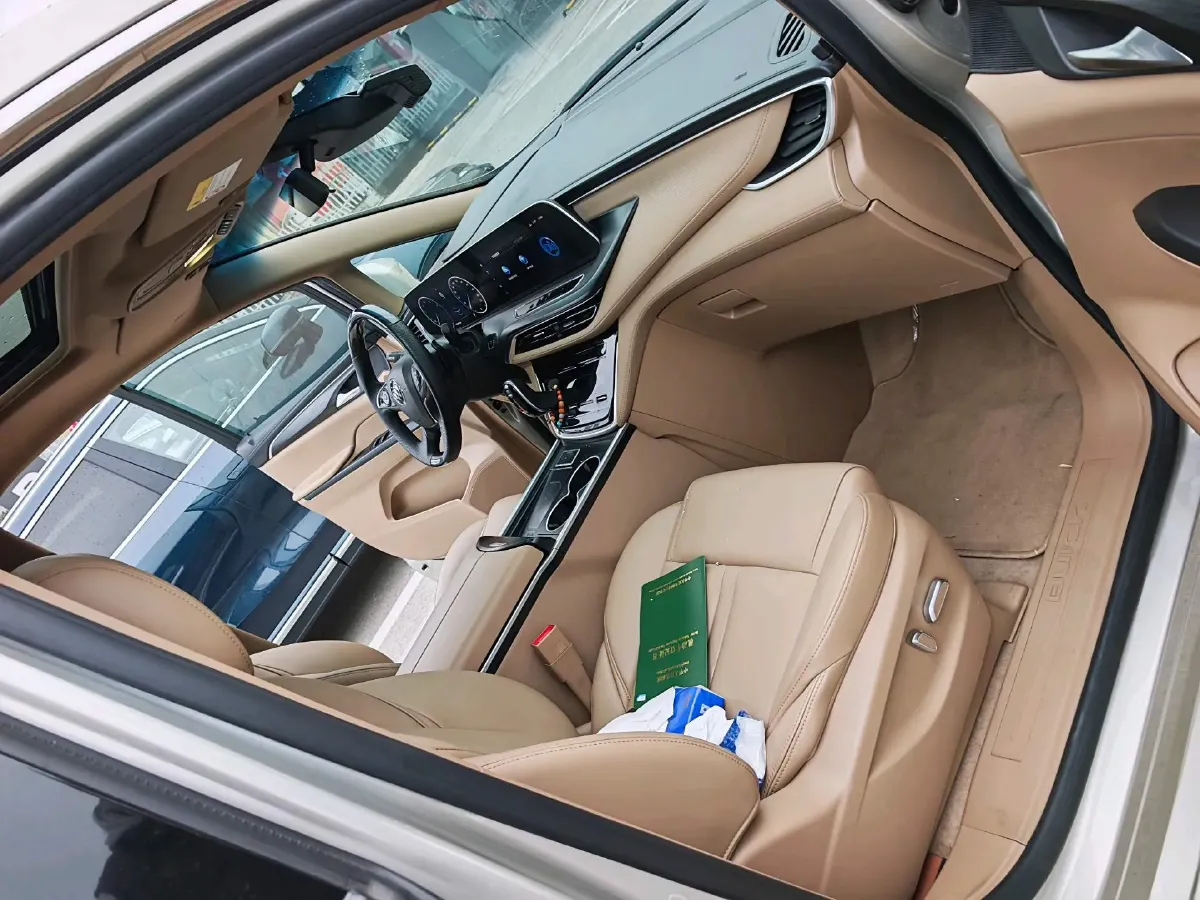 2021 Buick GL8 2.0T 237HP L4 9AT,autocango,china used car exporter,china ev exporter,chinese used car exporter,chinese used ev exporter