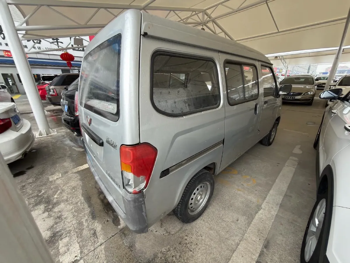 2020 WuLing ZhiGuang 1.2L 76HP L4 5MT,autocango,china used car exporter,china ev exporter,chinese used car exporter,chinese used ev exporter