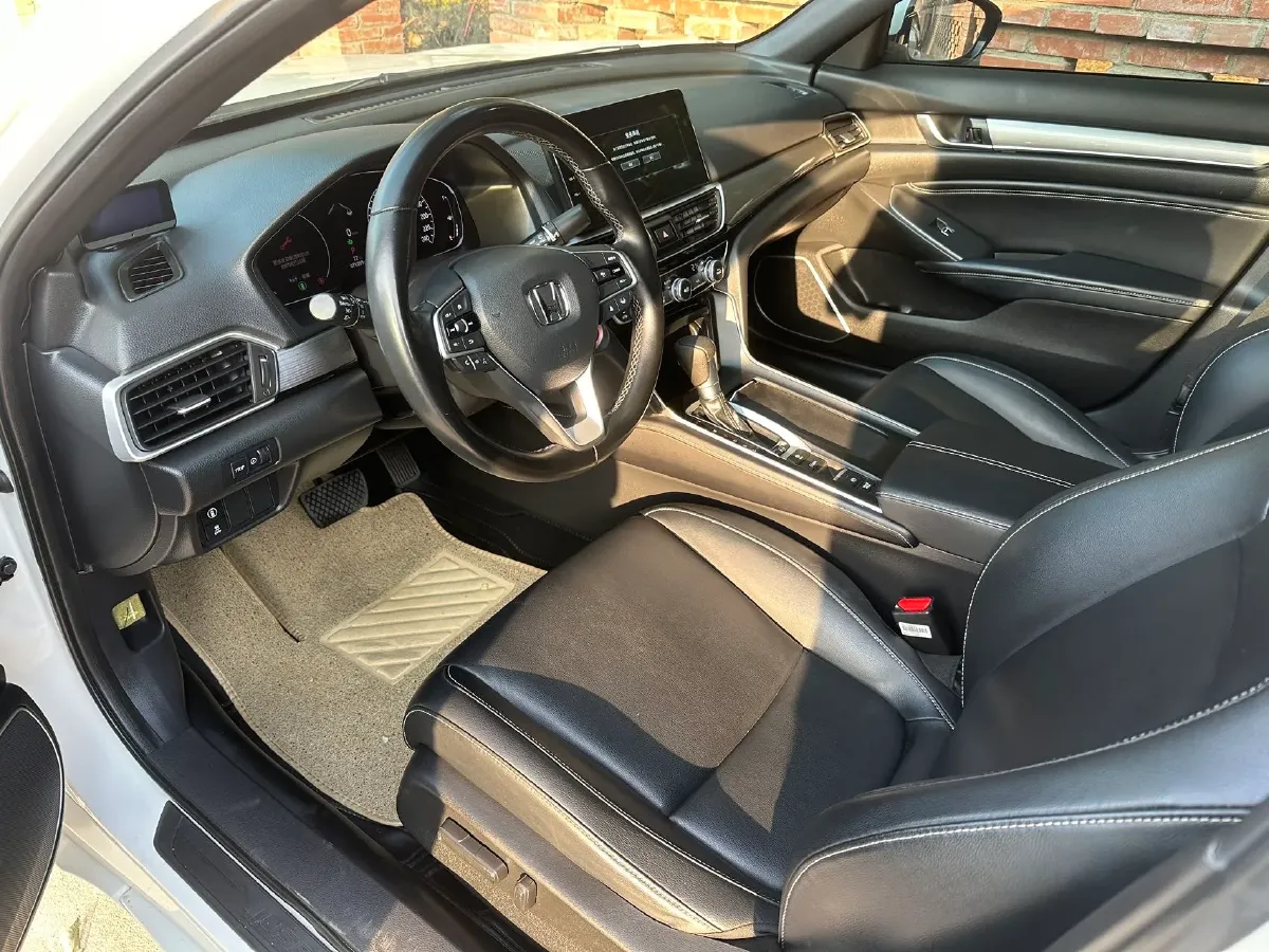 2022 Honda Inspire 1.5T 194HP L4 CVT,autocango,china used car exporter,china ev exporter,chinese used car exporter,chinese used ev exporter