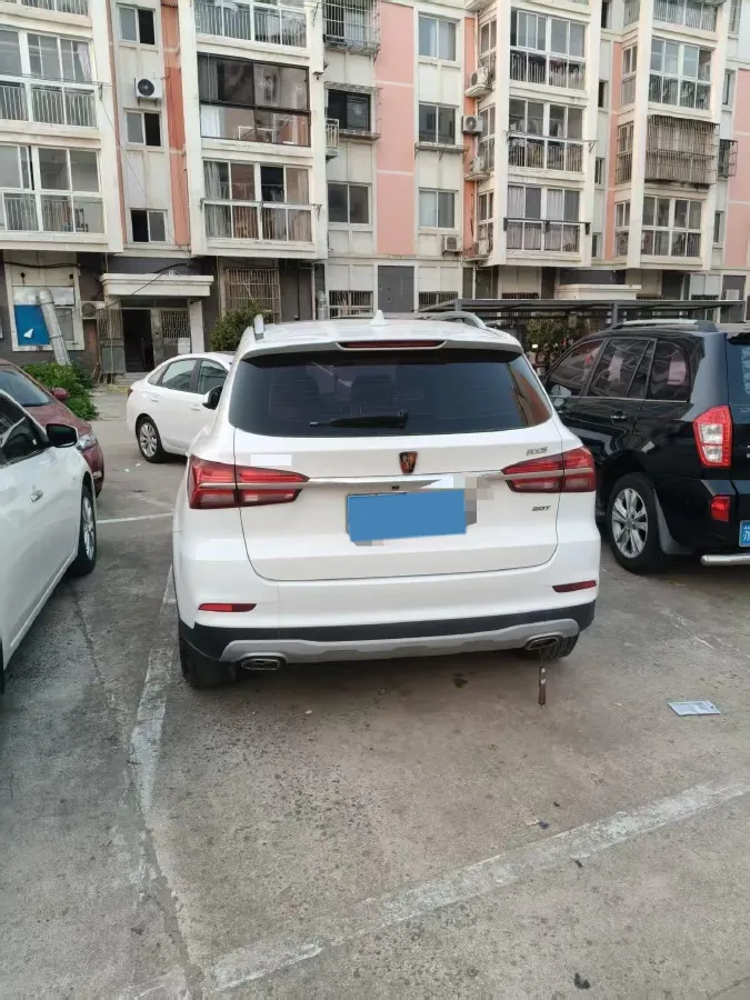 2020 Roewe i6 1.5T 169HP L4 7DCT,autocango,china used car exporter,china ev exporter,chinese used car exporter,chinese used ev exporter