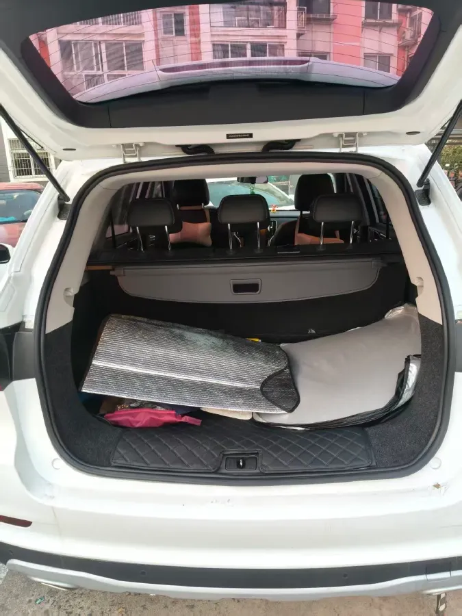 2020 Roewe i6 1.5T 169HP L4 7DCT,autocango,china used car exporter,china ev exporter,chinese used car exporter,chinese used ev exporter