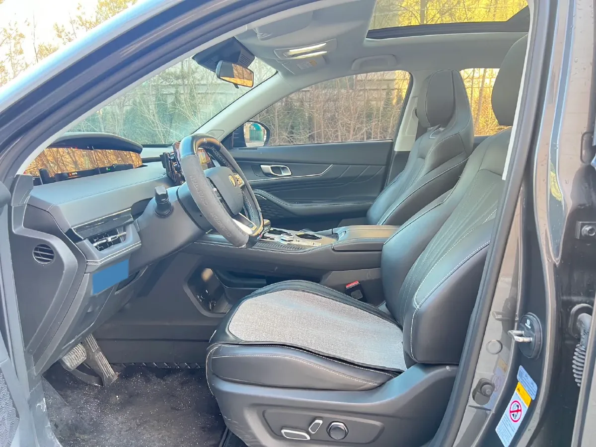 2023 ChangAn UNI-K 2.0T 233HP L4 8AT,autocango,china used car exporter,china ev exporter,chinese used car exporter,chinese used ev exporter