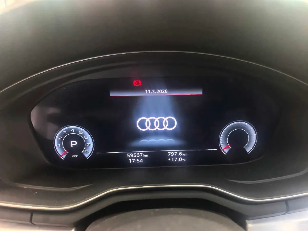 2022 Audi A4L 2.0T 190HP L4 7DCT,autocango,china used car exporter,china ev exporter,chinese used car exporter,chinese used ev exporter