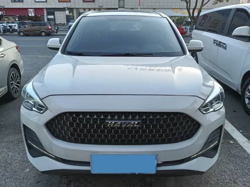2019 Haval M6 1.5T 150HP L4 7DCT,autocango,china used car exporter,china ev exporter,chinese used car exporter,chinese used ev exporter