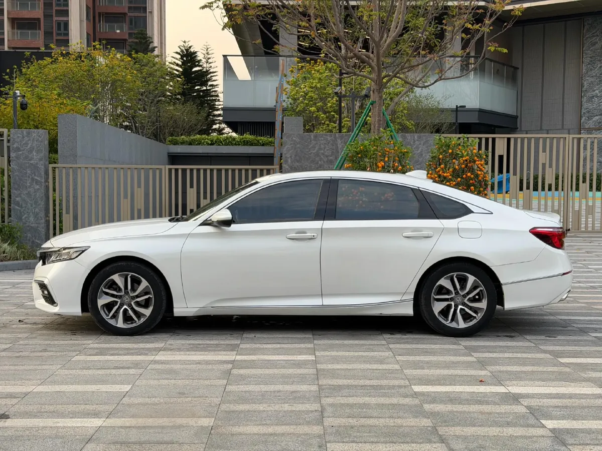 2019 Honda Inspire 1.5T 194HP L4 CVT,autocango,china used car exporter,china ev exporter,chinese used car exporter,chinese used ev exporter