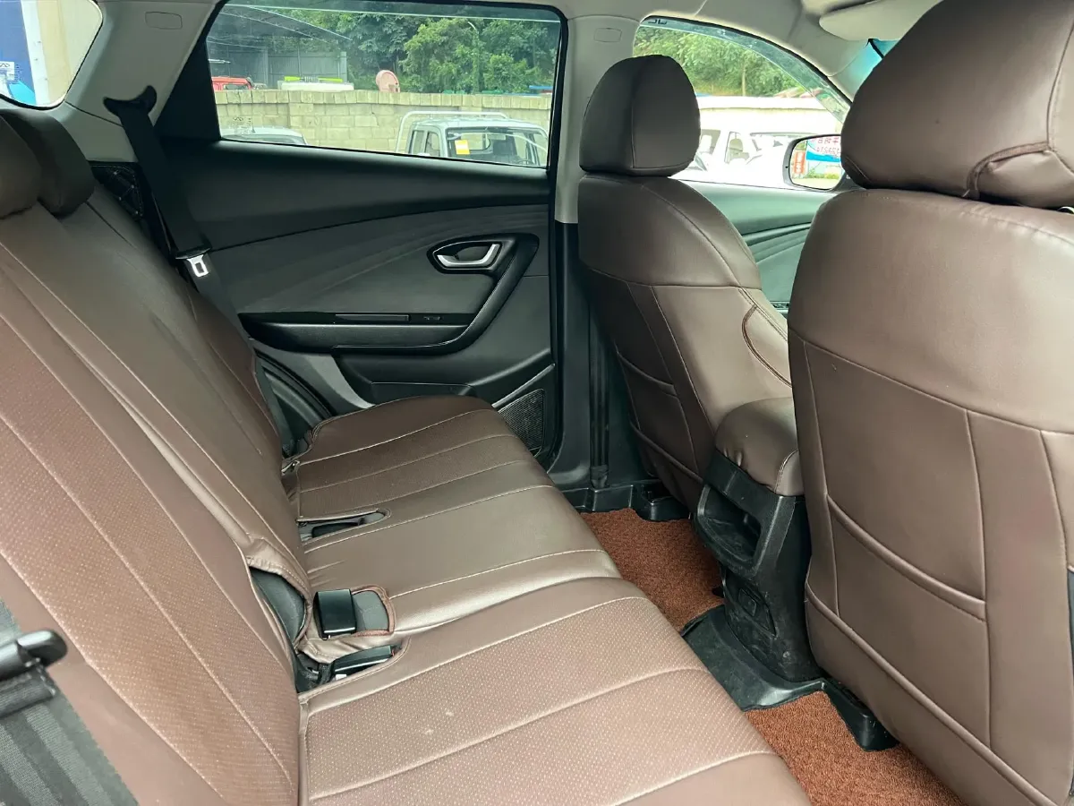 2020 Jetour X70M 1.5T 156HP L4 6MT,autocango,china used car exporter,china ev exporter,chinese used car exporter,chinese used ev exporter