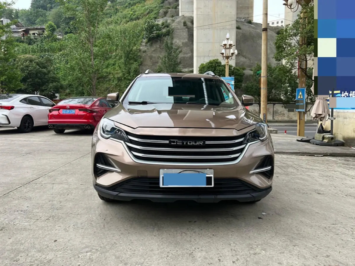 2020 Jetour X70M 1.5T 156HP L4 6MT,autocango,china used car exporter,china ev exporter,chinese used car exporter,chinese used ev exporter