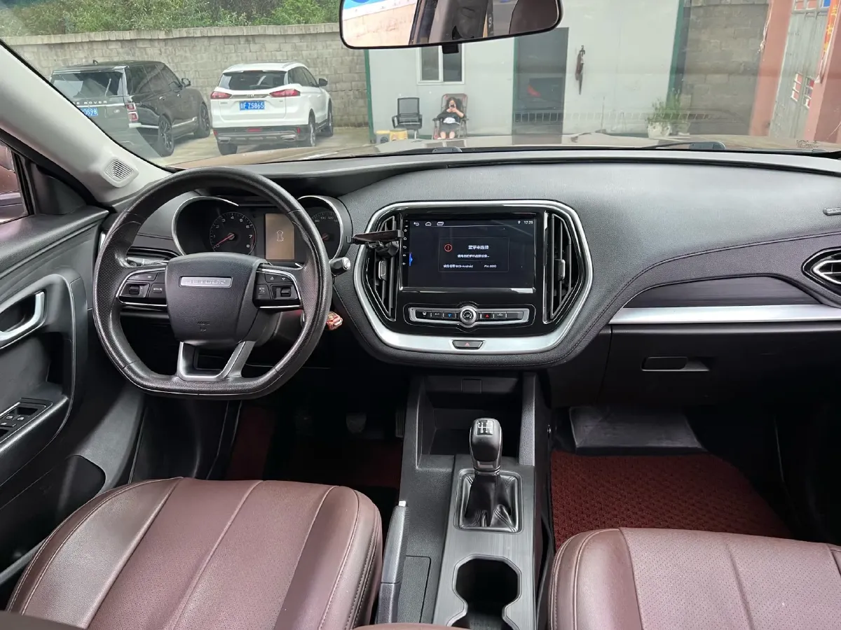 2020 Jetour X70M 1.5T 156HP L4 6MT,autocango,china used car exporter,china ev exporter,chinese used car exporter,chinese used ev exporter