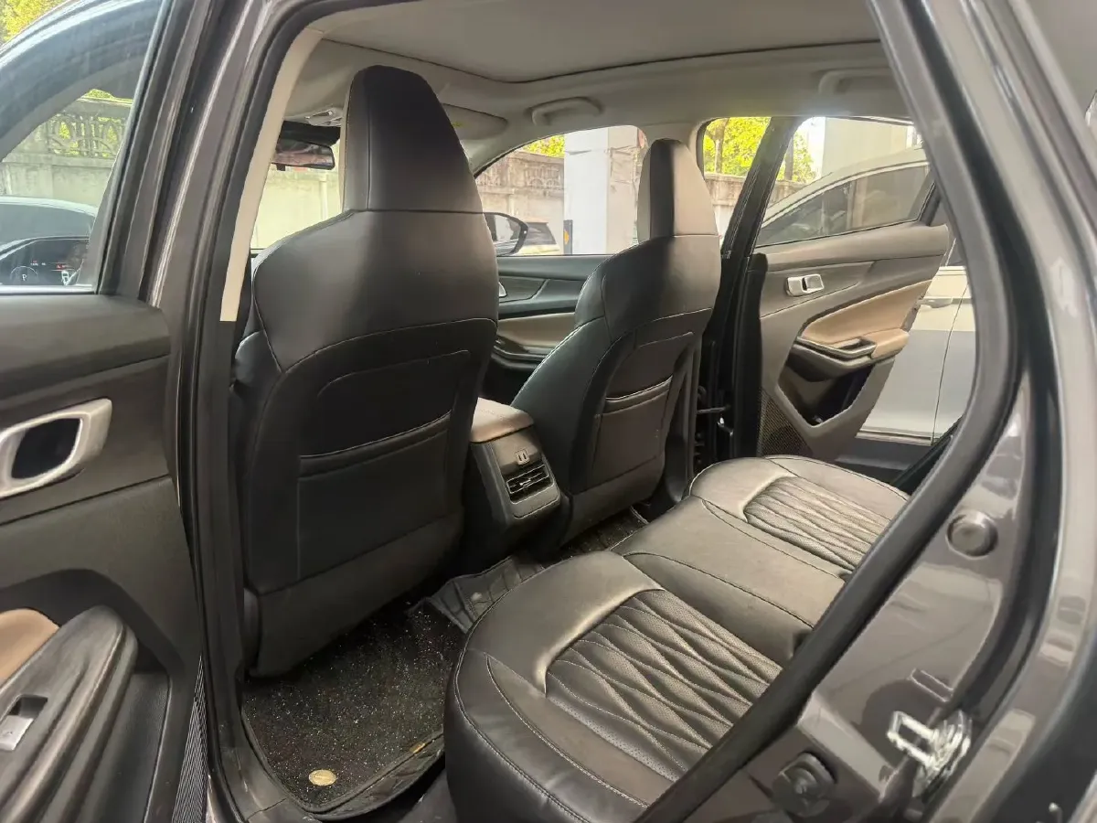 2022 ChangAn CS55 Plus 1.5T 188HP L4 7DCT,autocango,china used car exporter,china ev exporter,chinese used car exporter,chinese used ev exporter