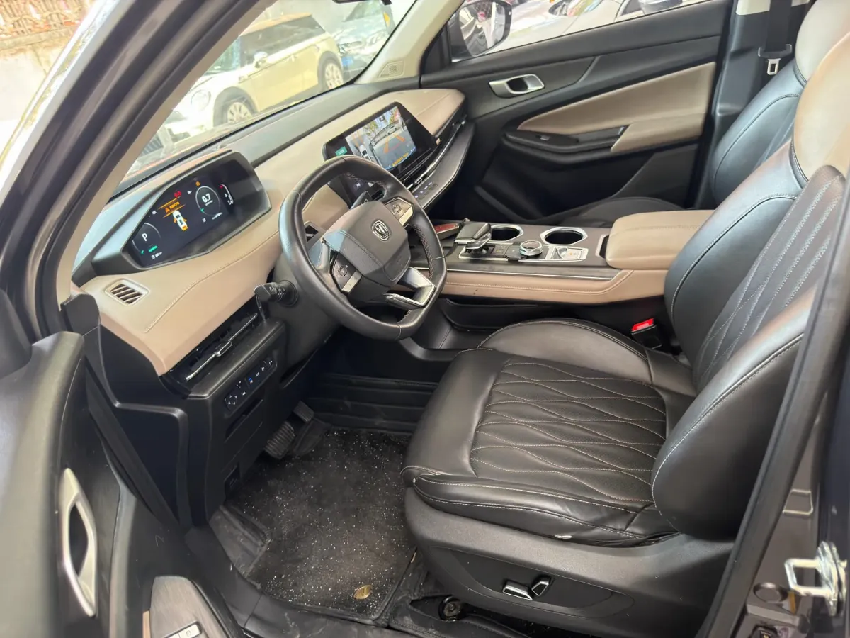 2022 ChangAn CS55 Plus 1.5T 188HP L4 7DCT,autocango,china used car exporter,china ev exporter,chinese used car exporter,chinese used ev exporter