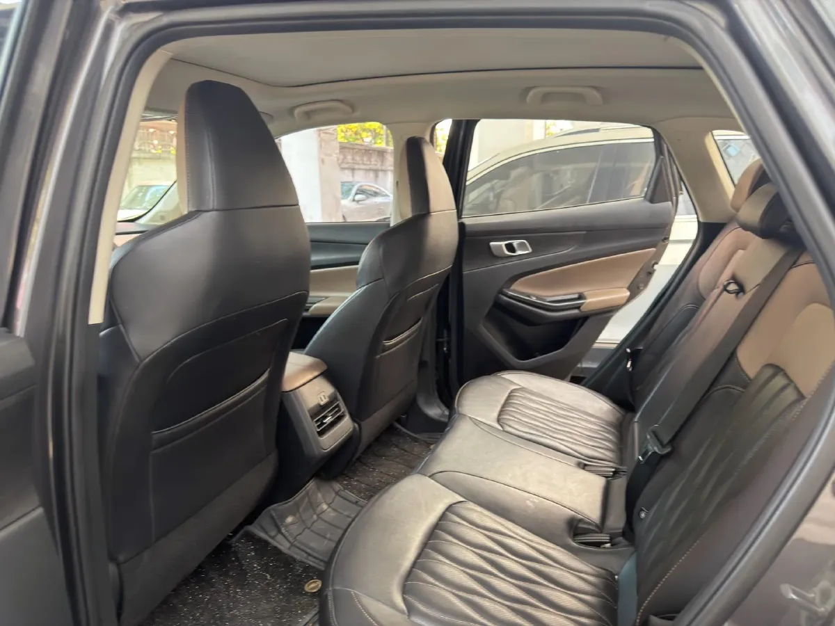 2022 ChangAn CS55 Plus 1.5T 188HP L4 7DCT,autocango,china used car exporter,china ev exporter,chinese used car exporter,chinese used ev exporter