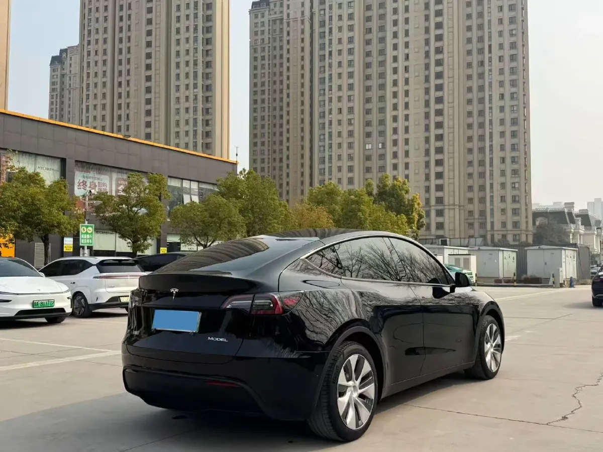 2022 Tesla Model Y BEV 60KWH,autocango,china used car exporter,china ev exporter,chinese used car exporter,chinese used ev exporter