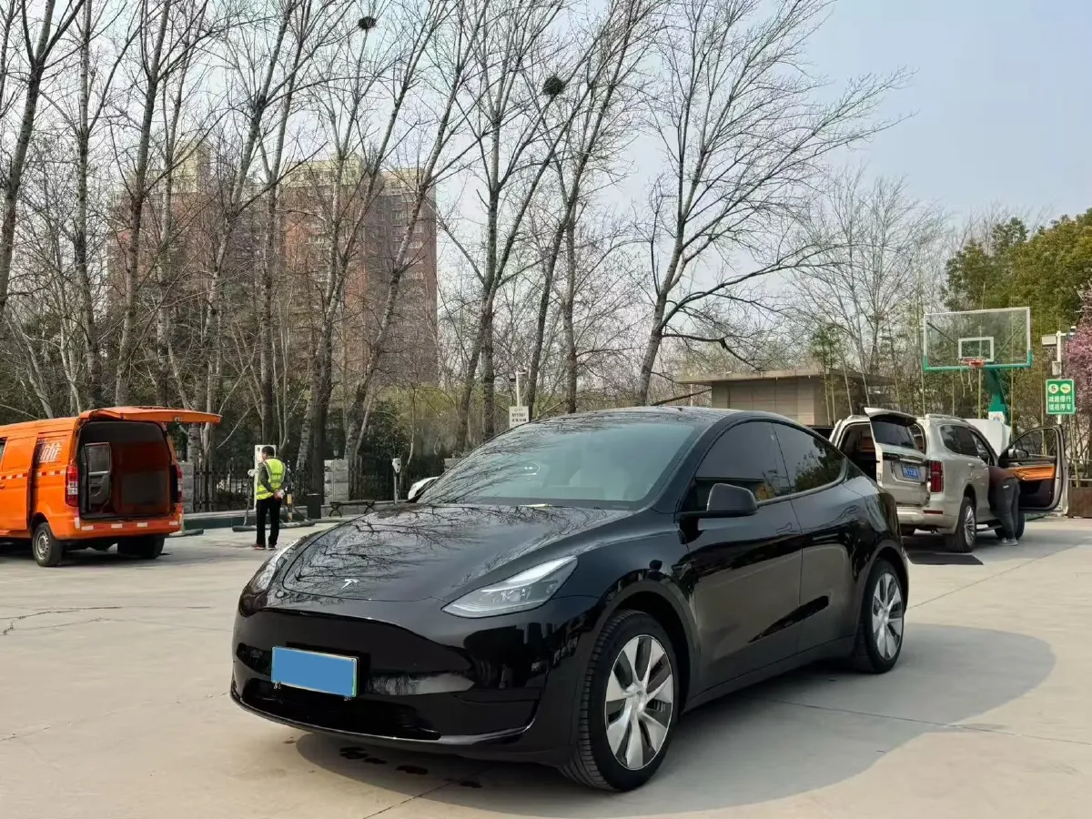 2022 Tesla Model Y BEV 60KWH,autocango,china used car exporter,china ev exporter,chinese used car exporter,chinese used ev exporter