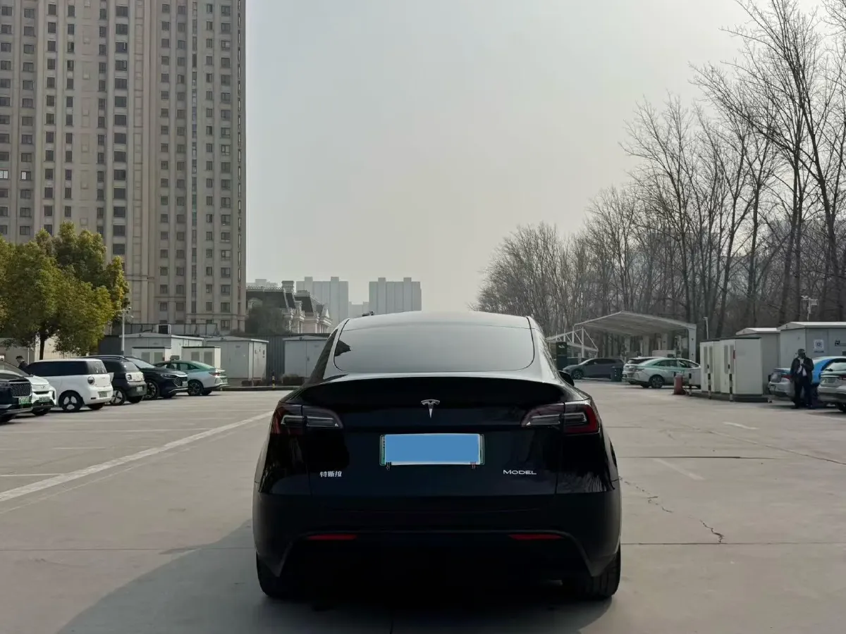 2022 Tesla Model Y BEV 60KWH,autocango,china used car exporter,china ev exporter,chinese used car exporter,chinese used ev exporter