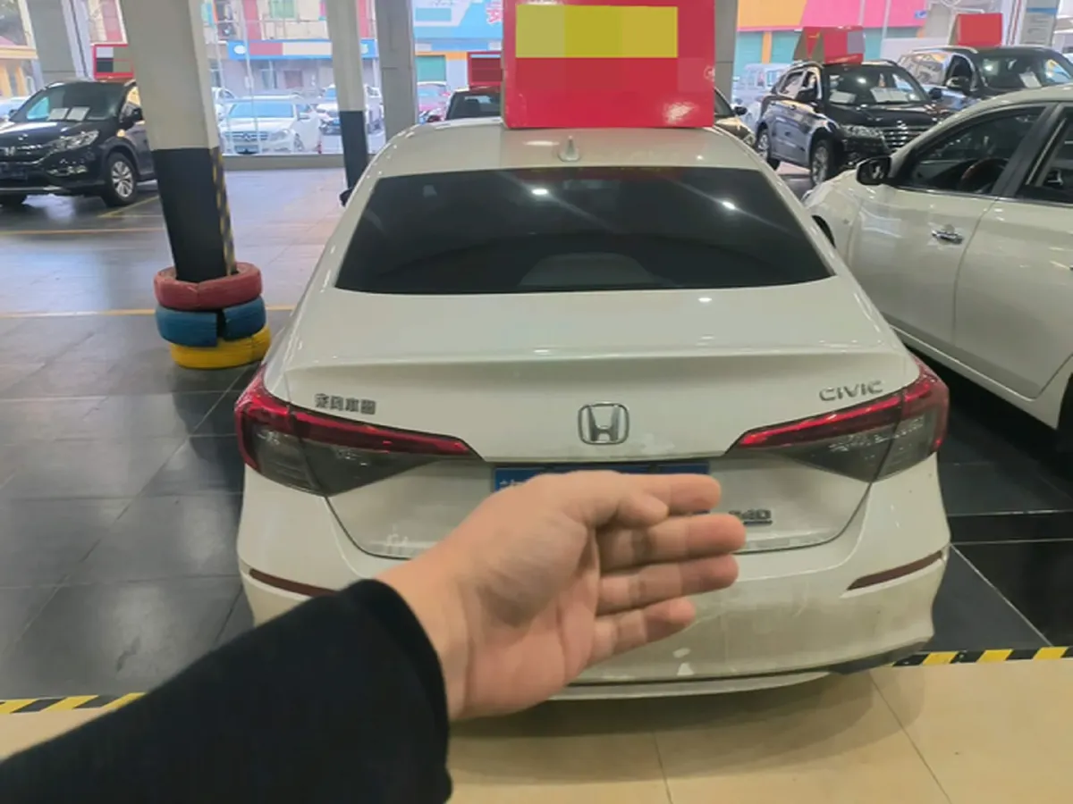 2023 Honda Civic 1.5T 182HP L4 CVT,autocango,china used car exporter,china ev exporter,chinese used car exporter,chinese used ev exporter