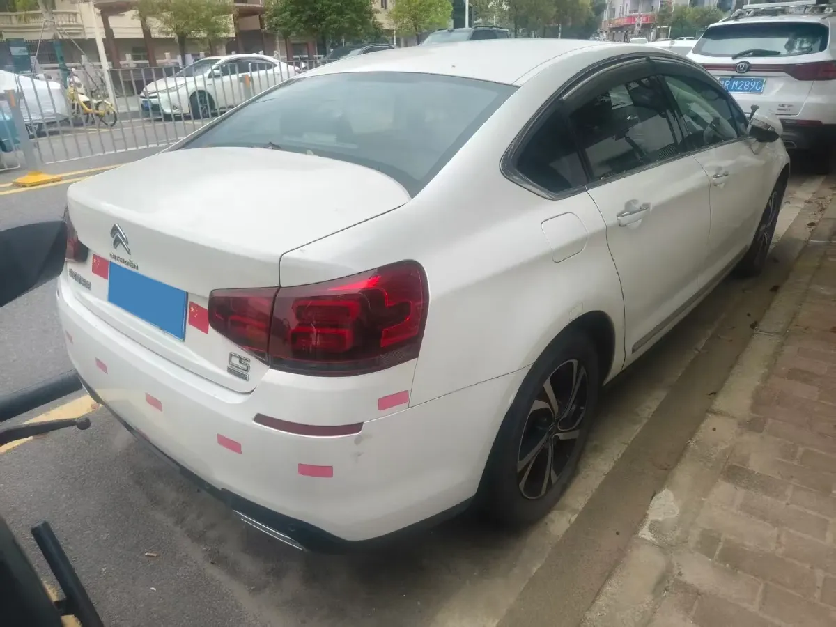 2017 Citroen C5 1.6T 167HP L4 6AT,autocango,china used car exporter,china ev exporter,chinese used car exporter,chinese used ev exporter