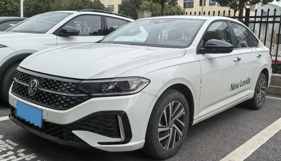 2024 Volkswagen Lavida 1.5T 160HP L4 7DCT,autocango,china used car exporter,china ev exporter,chinese used car exporter,chinese used ev exporter