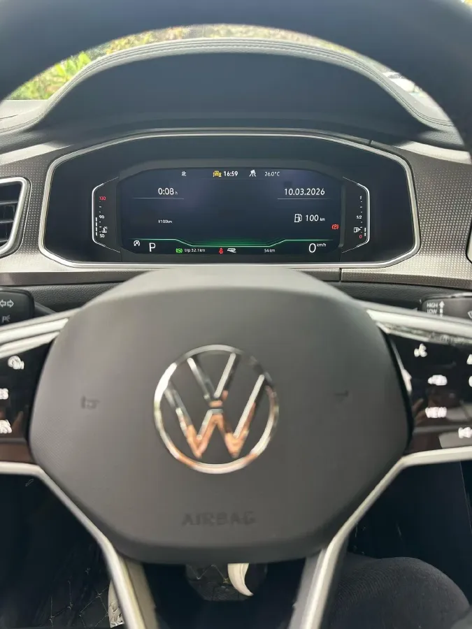 2025 Volkswagen T-Roc 1.5T 160HP L4 7DCT,autocango,china used car exporter,china ev exporter,chinese used car exporter,chinese used ev exporter