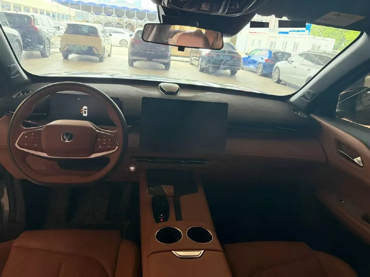 2025 ChangAn UNI-Z 1.5L 98HP L4 E-CVT PHEV,autocango,china used car exporter,china ev exporter,chinese used car exporter,chinese used ev exporter