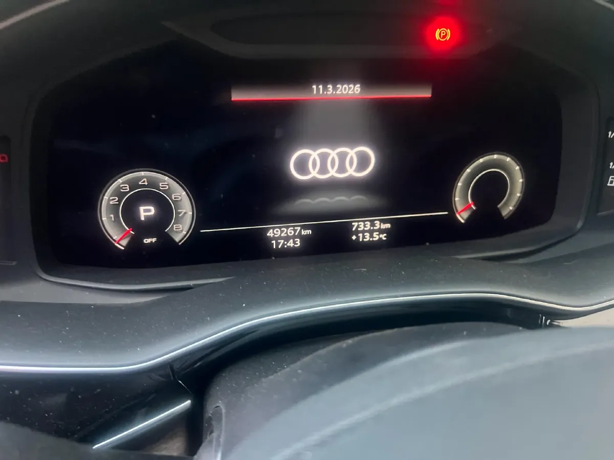 2023 Audi Q7 2.0T 265HP L4 8AT,autocango,china used car exporter,china ev exporter,chinese used car exporter,chinese used ev exporter